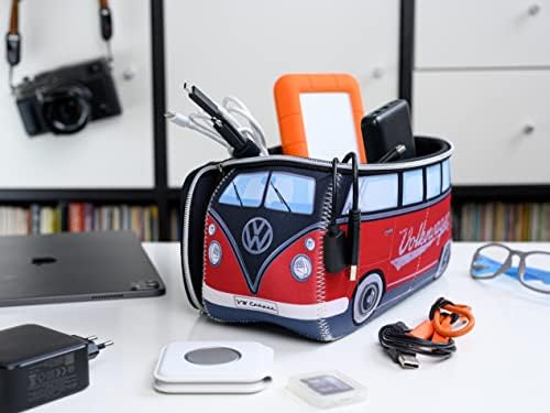 BRISA VW Gyűjtemény - Volkswagen Univerzális Neoprén Táska, Smink, Utazás, Kozmetikumok Samba Busz T1 Camper Van Design (Piros